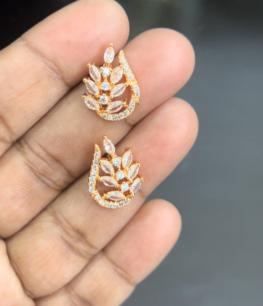 CZ leaf shape ear studs (cuff type)