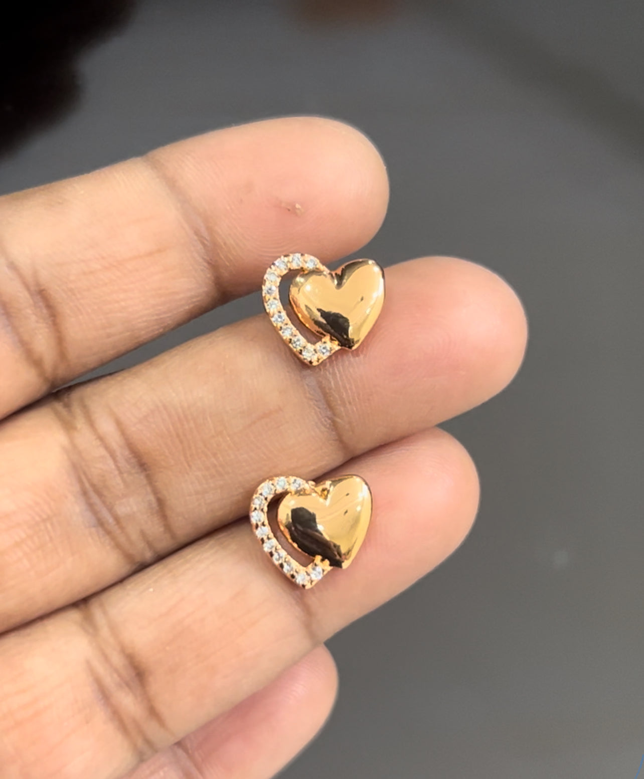 Heart shape stud with stones