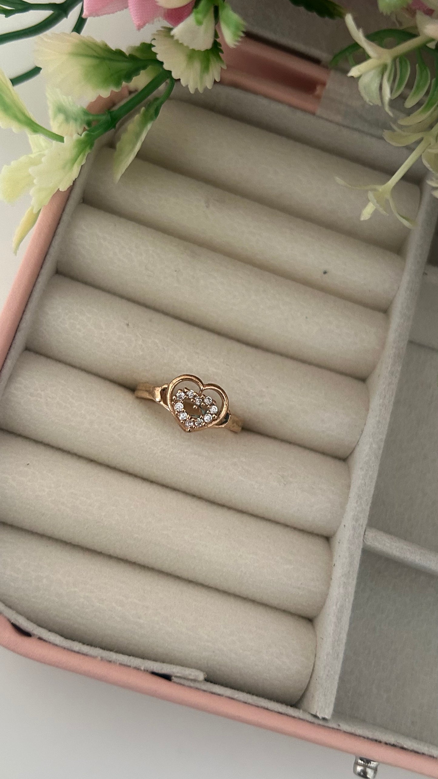 Double Heart Panchaloham Ring – Sparkling Stone Design for Everyday Elegance