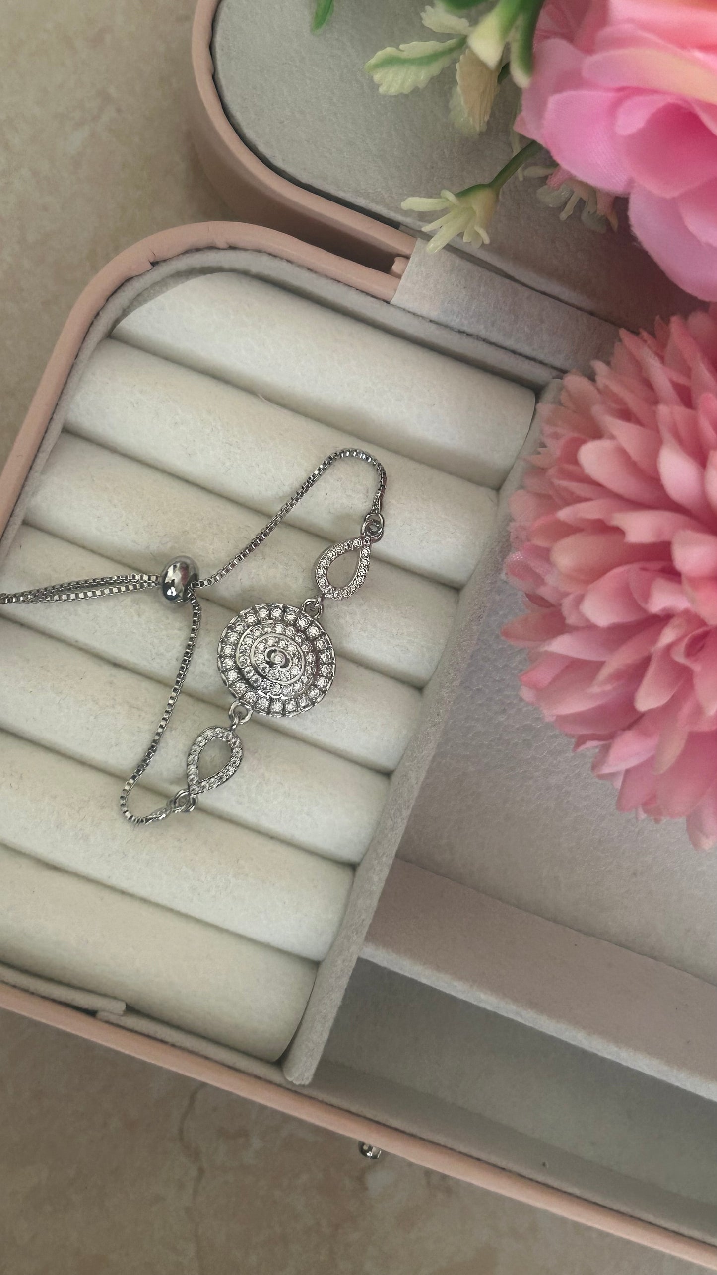 CZ Oval and Round shape white stones bracelet