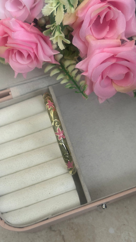 Vintage Kada Bangle with Pink Enamel Floral Motif – Elegant Traditional Jewelry for Women"