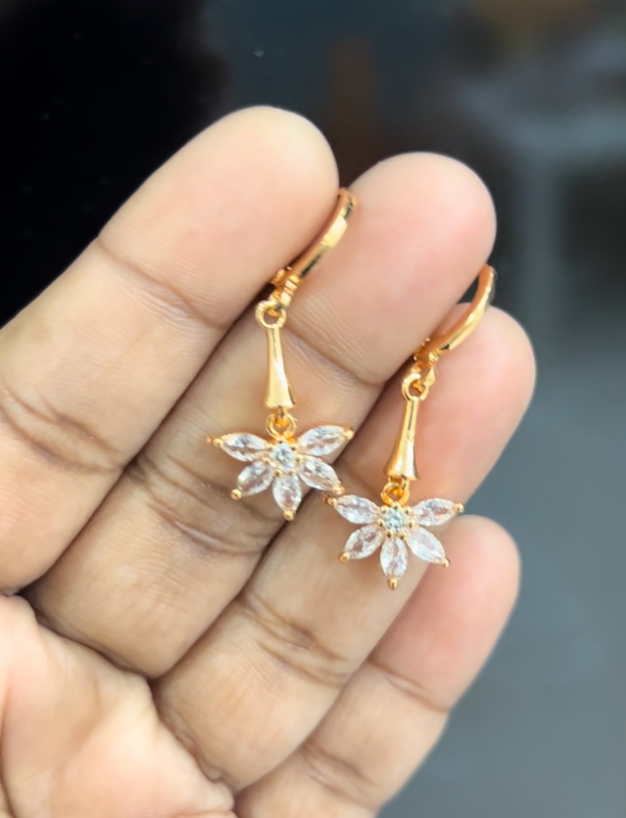 CZ Bali with flower hanging