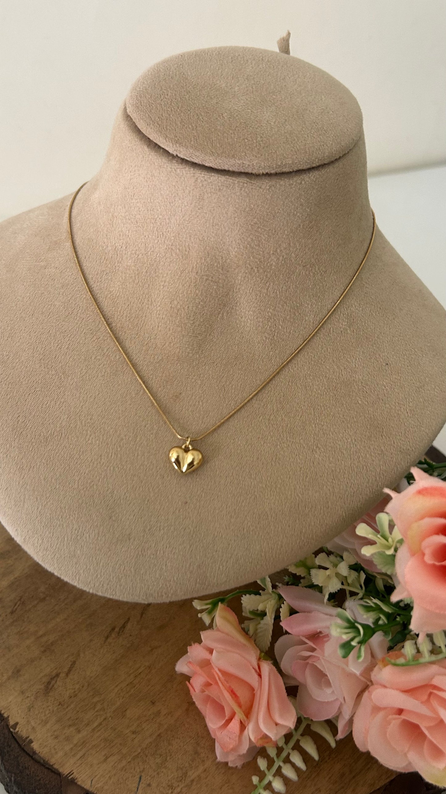 ✨ Anti-Tarnish Heart Pendant Chain | Minimal Necklace
