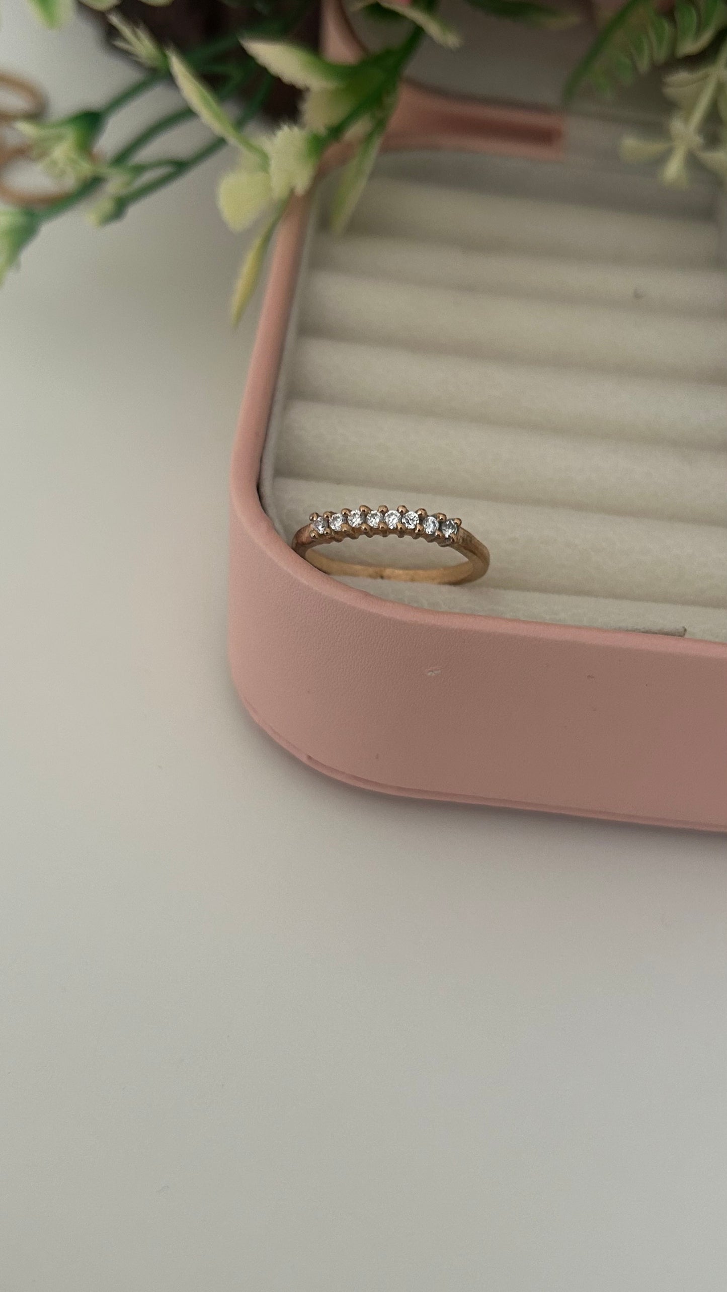 Panchaloham Minimal Band with Sparkling Stones – Everyday Divine Elegance