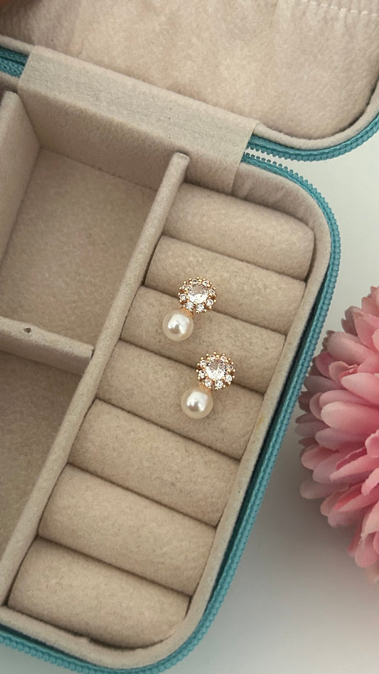 CZ flower stud with pearl