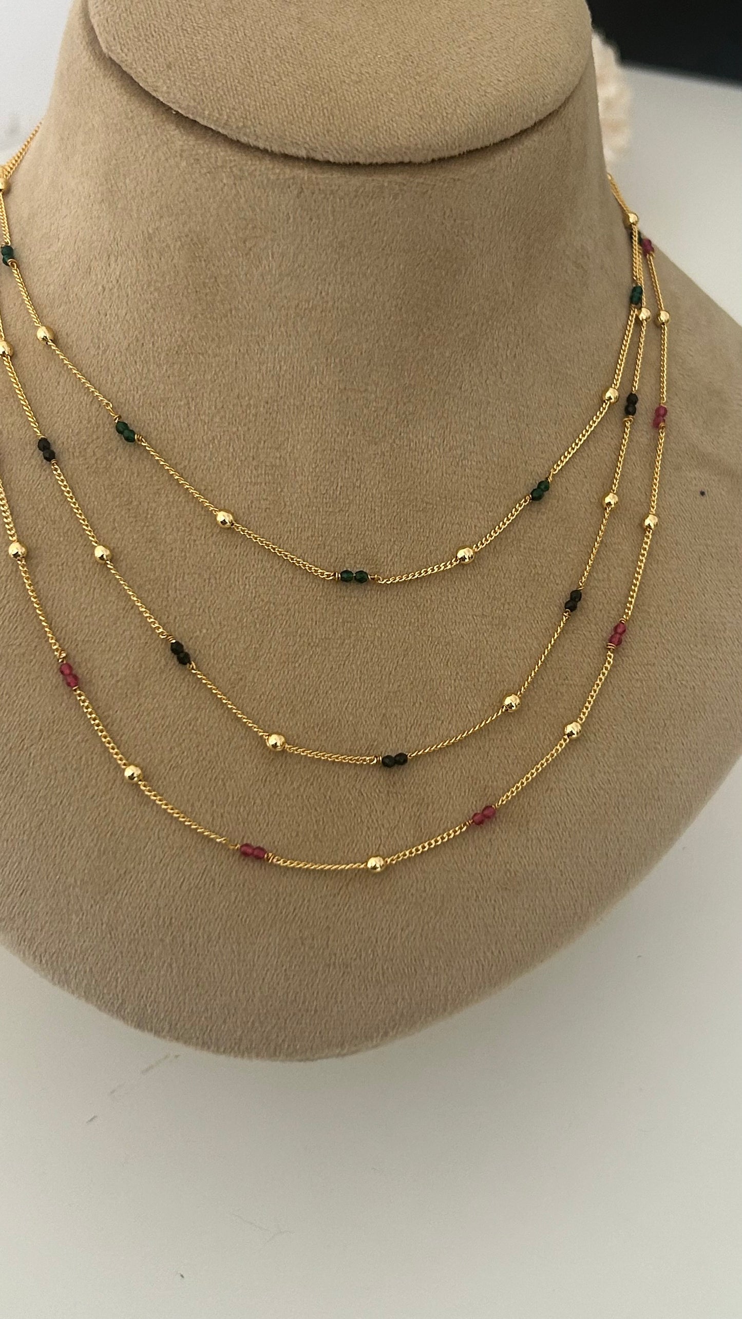 Simple chain with middle small beads in 16 inches 18 middle