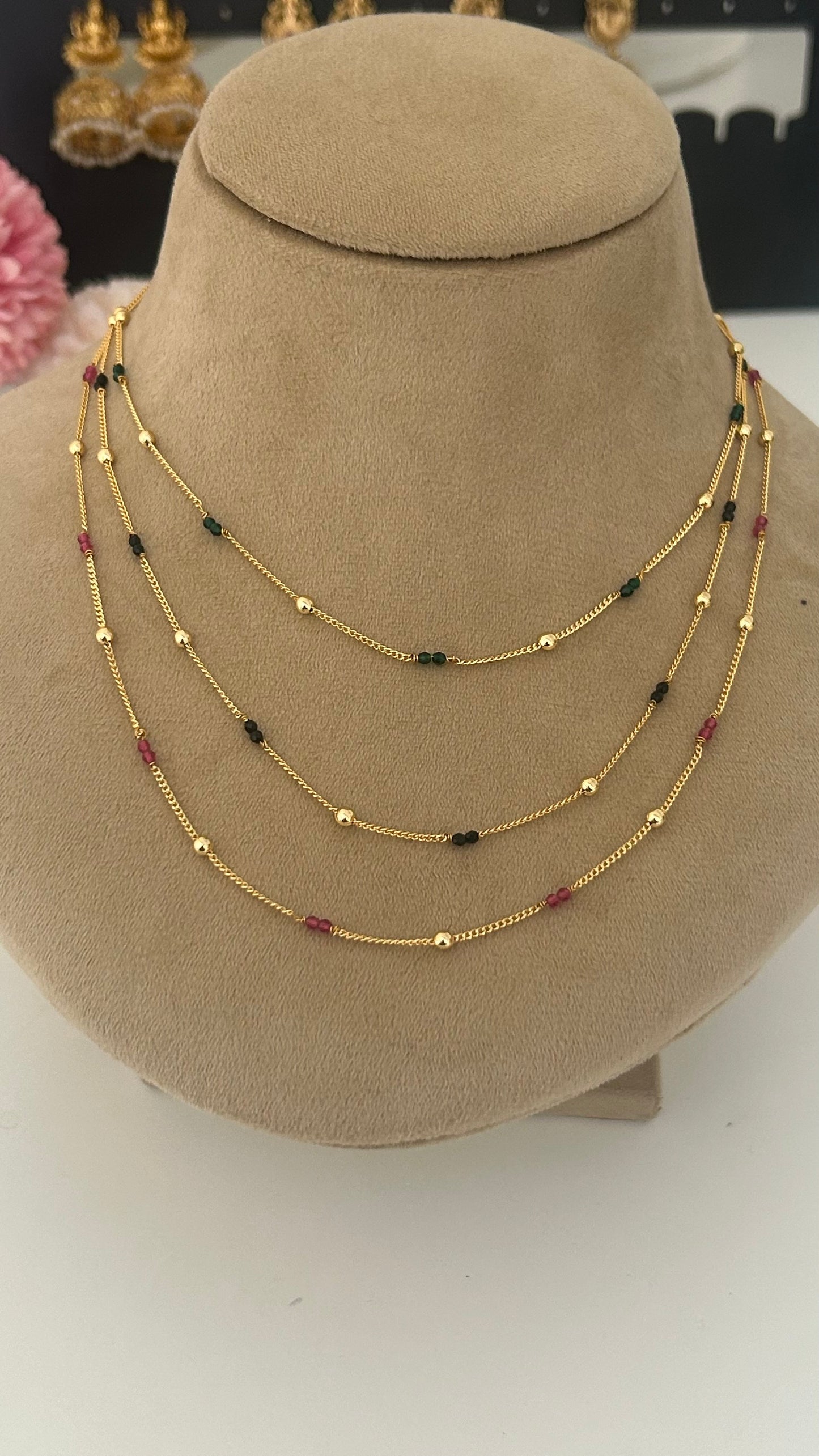 Simple chain with middle small beads in 16 inches 18 middle