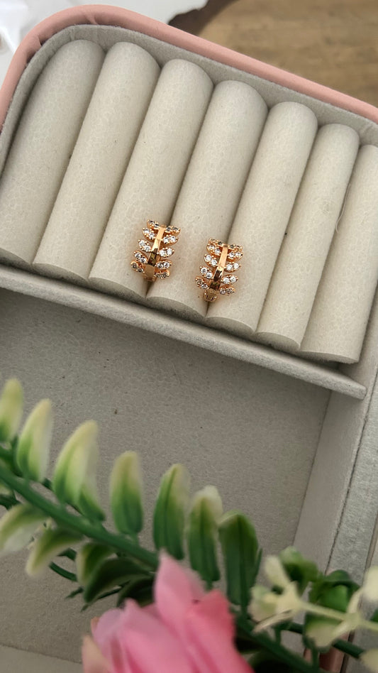 Trendy Leaf Pattern CZ Stone Bali Earrings for Women