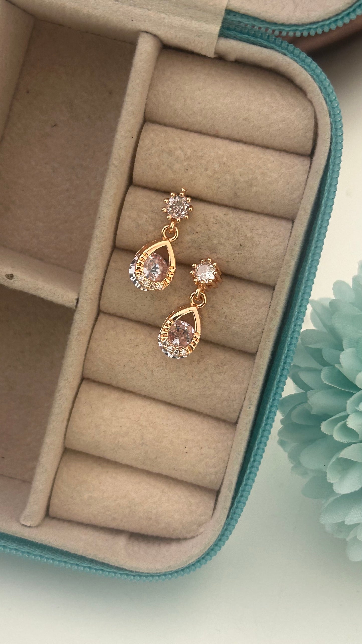 CZ single stone stud with red drop hangings