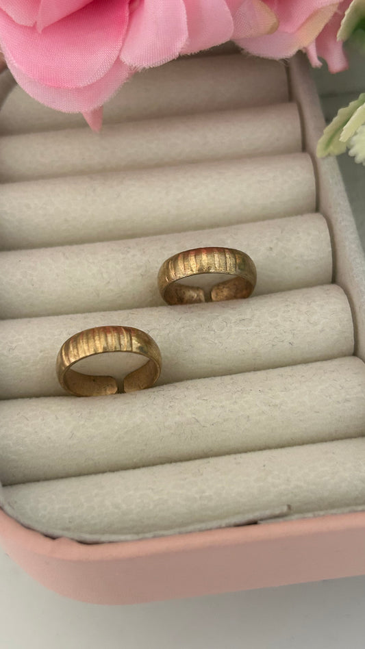 Ribbed Design Unpolished Toe Rings – Panchaloham