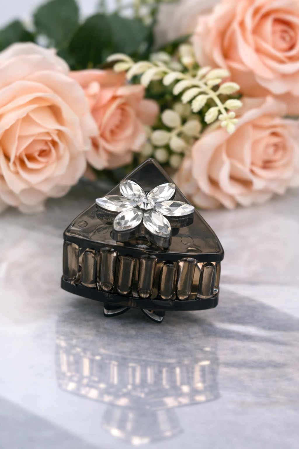 Crystal Flower Acrylic Hair Clips – Trendy Hair Accessories