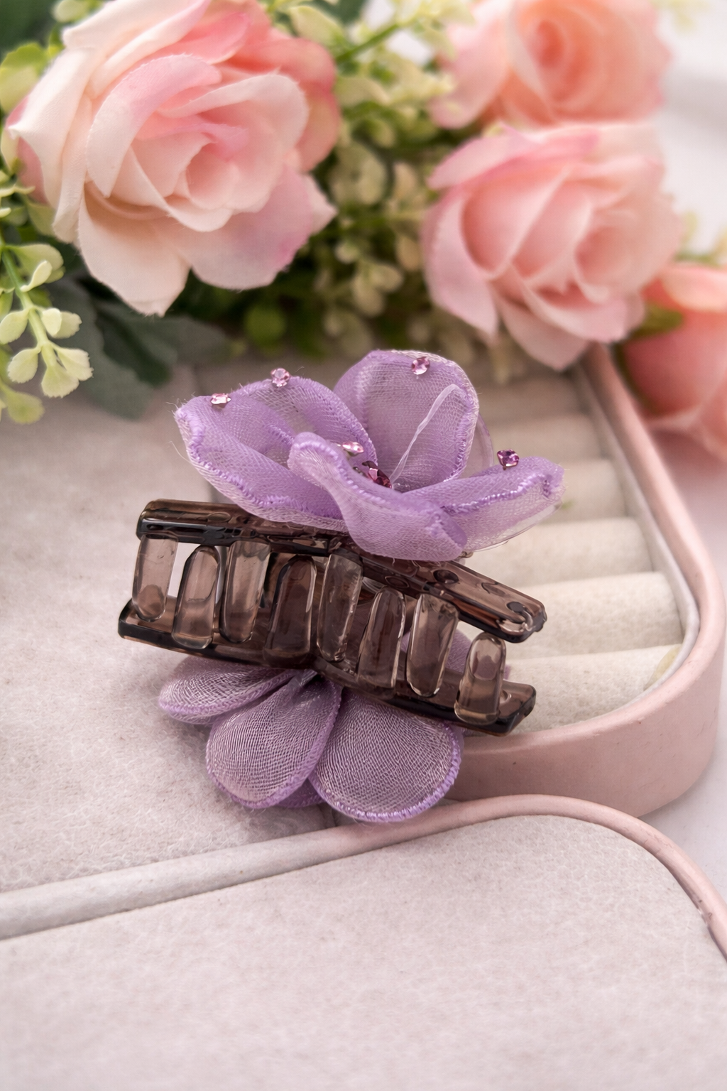 Fabric Flower Hair Claw Clips – Cute Hair Accessories for Girls