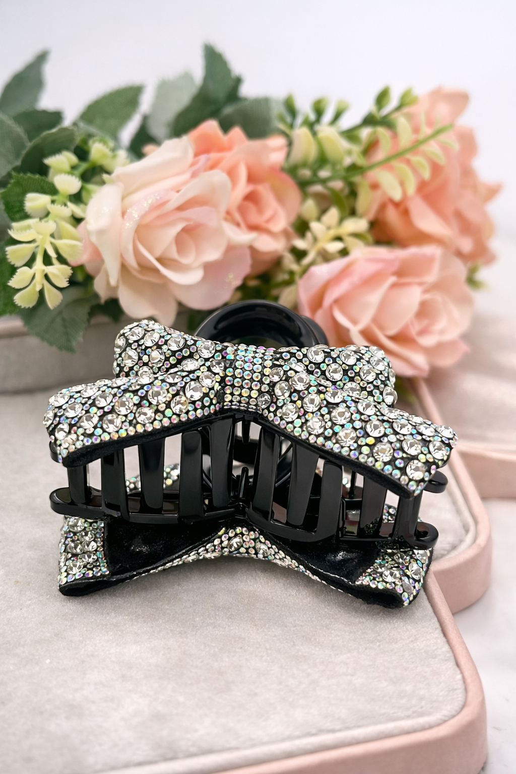 Glitter Bow Hair Claw Clips – Elegant Hair Accessories for Women
