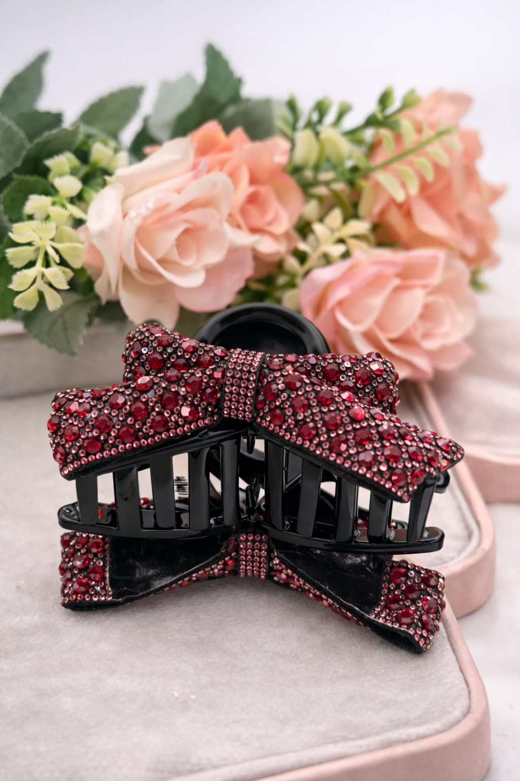 Glitter Bow Hair Claw Clips – Elegant Hair Accessories for Women