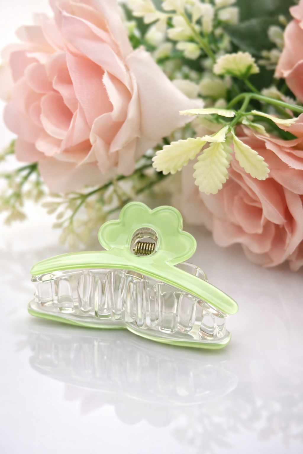 Pastel Butterfly Snap Hair Clips – Stylish Hair Accessories for Girls and womens