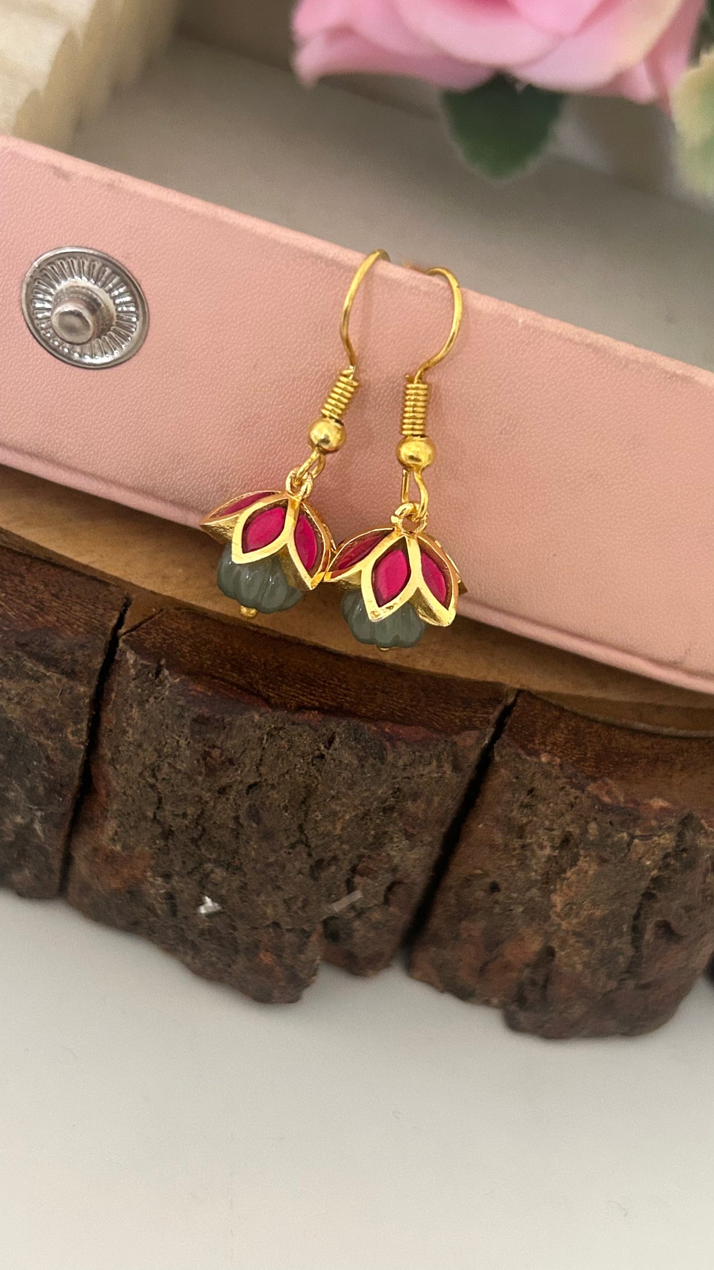 Elegant Lotus Design Kundan Hanging Earrings with Gold Finish