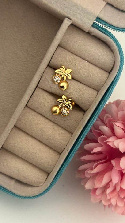 Leaf shape screw back studs