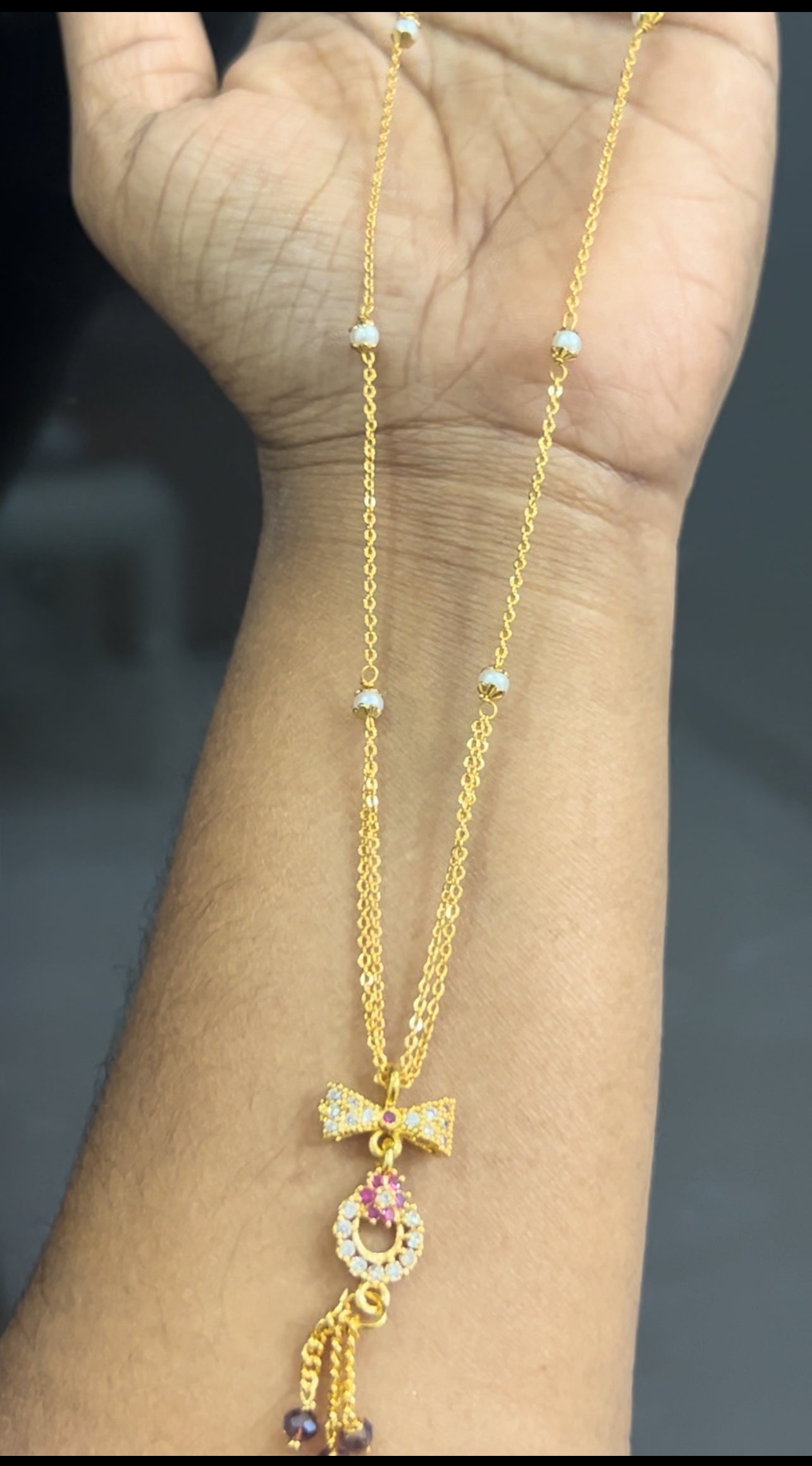 Handmade pearl chain with dollar