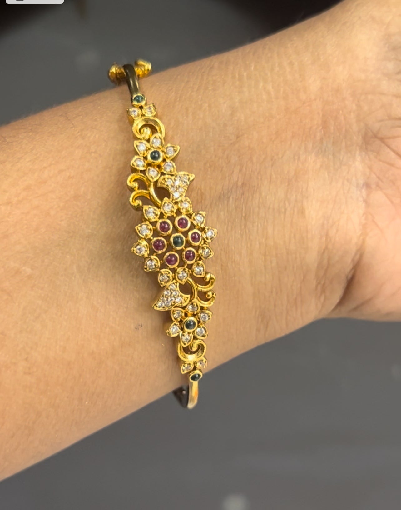 Gold plated openable kada