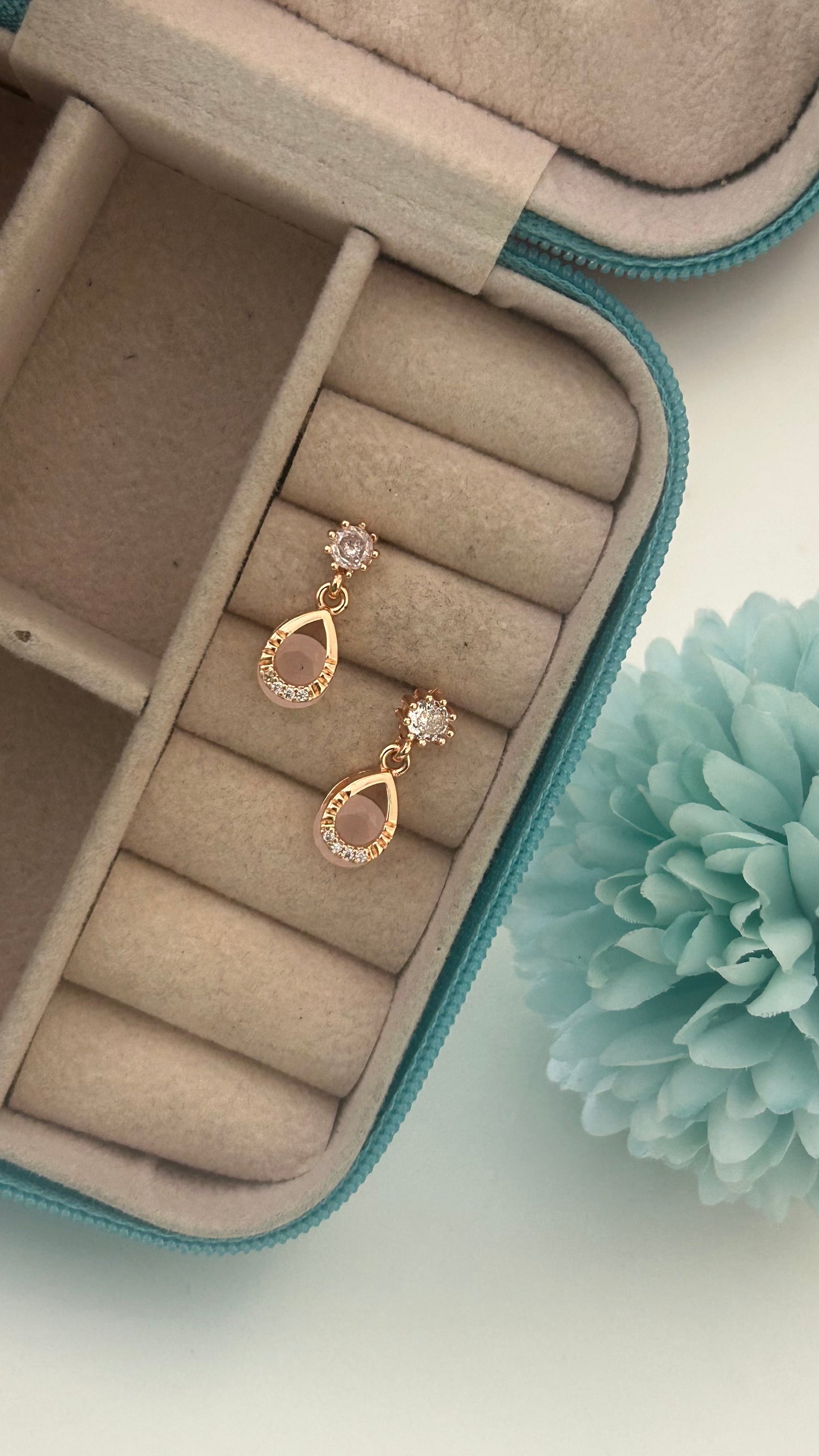 CZ single stone stud with red drop hangings