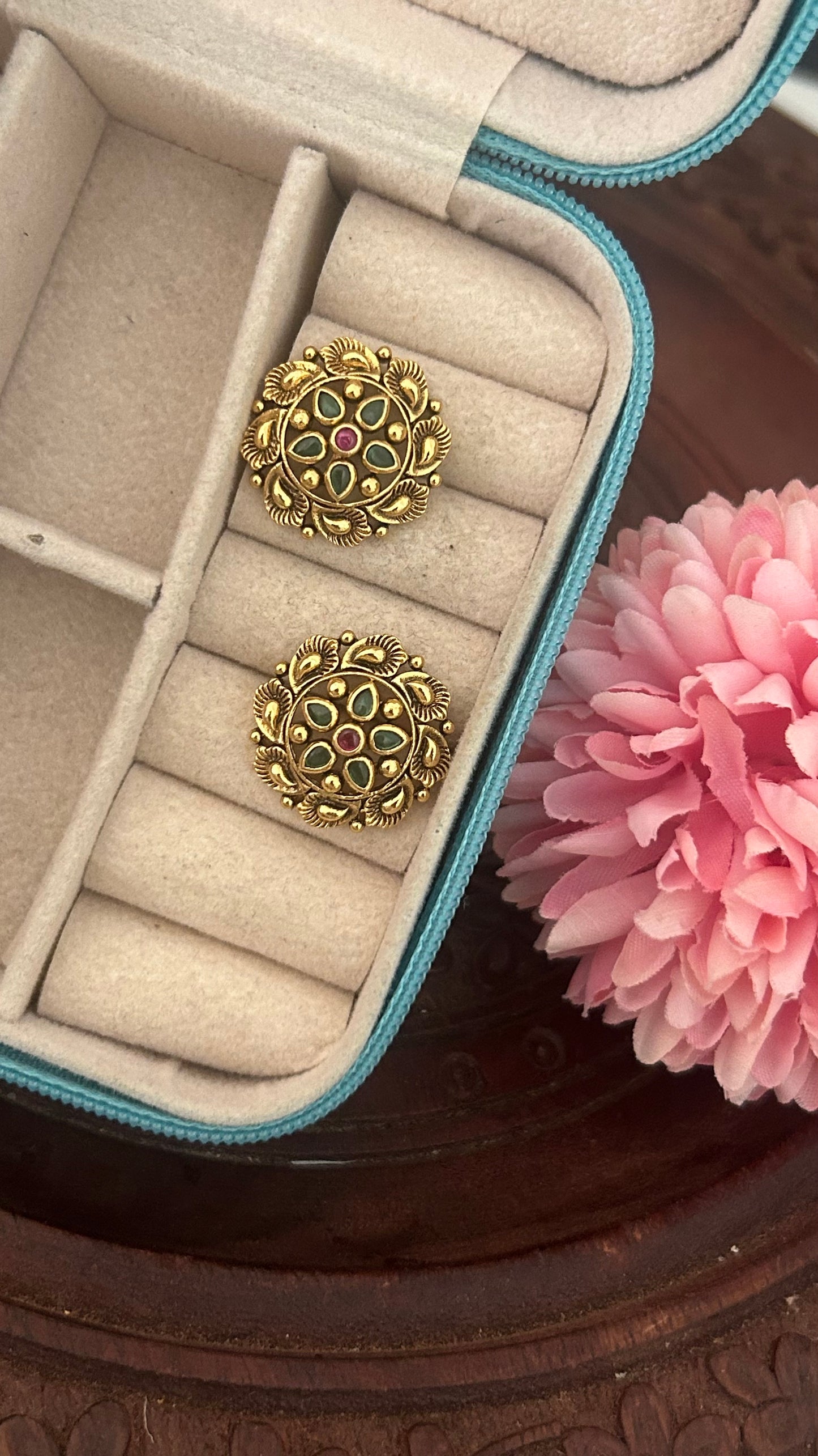 Nakshi flower stud