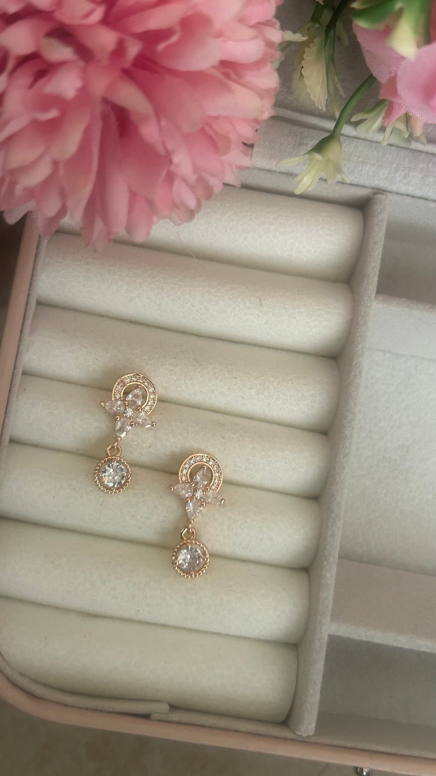 CZ four petal flower with stone drops