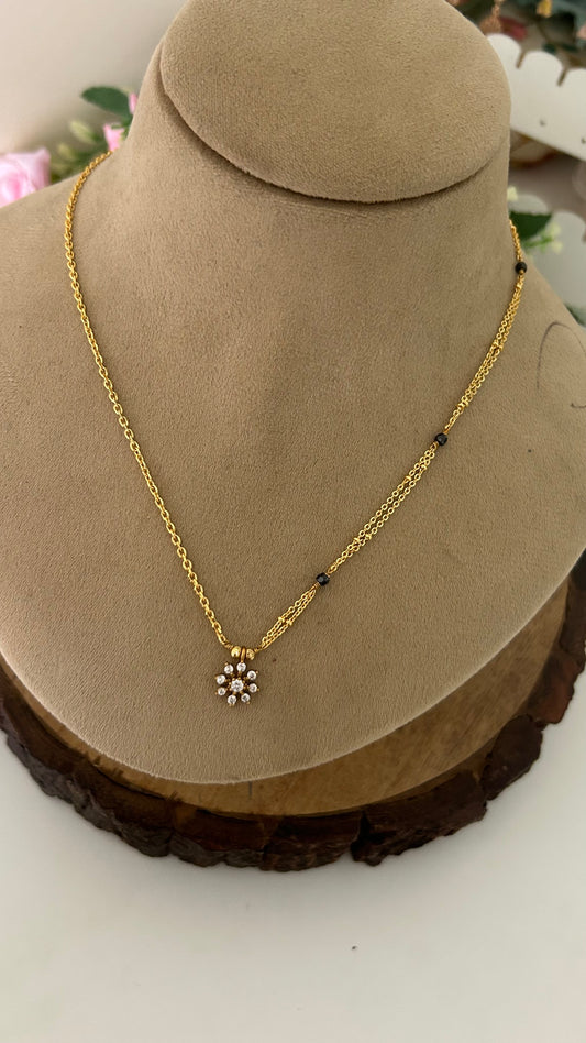 Rashmika Mandanna Inspired Minimal Black Beads Necklace 💛 | Elegant and minimal and stylish Mangalsutra with flower pendent