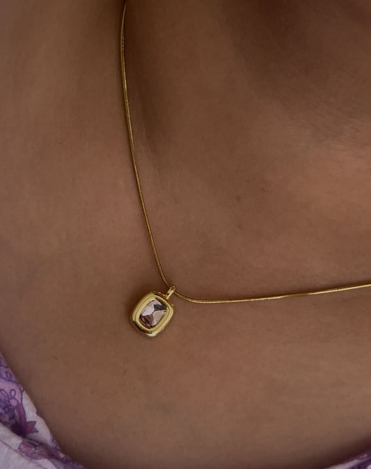 Minimalist Gold Necklace with Uncut Stone