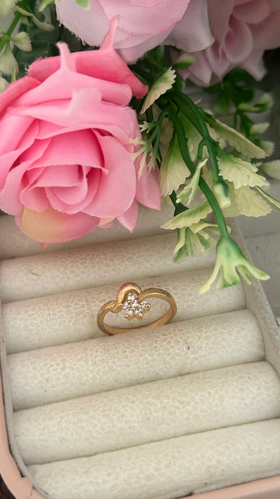 Panchaloam Gold Heart Design Ring with Floral Diamond – Stylish Women’s Finger Ring