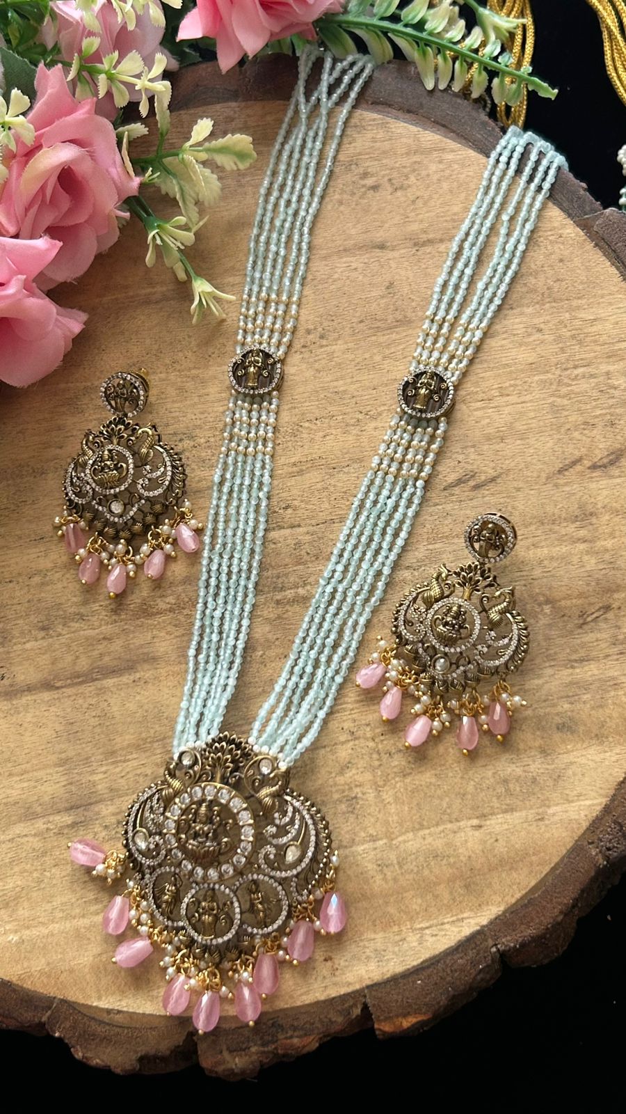 Antique Temple Jewelry Set with Pink Beads