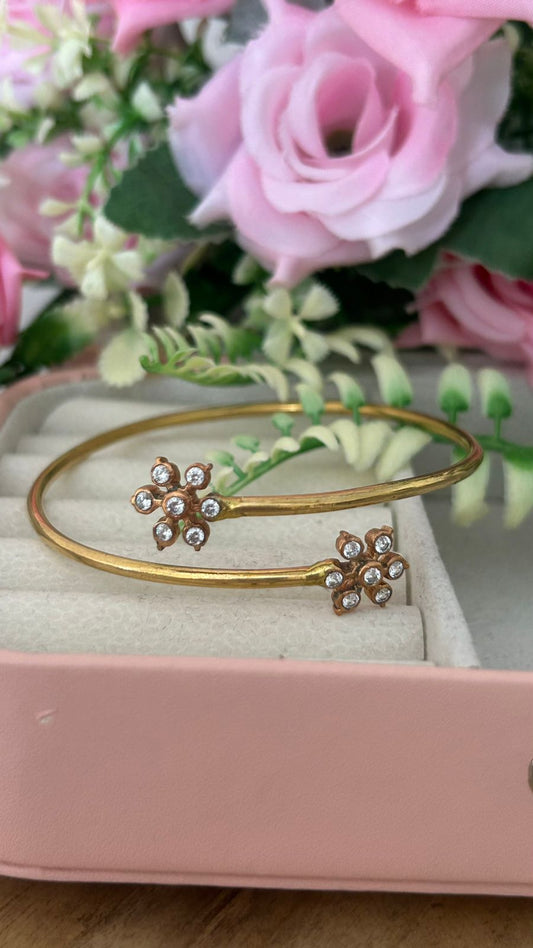 “Unpolished Panchaloham Flower Kada with white Stones | Traditional Open Bangle”