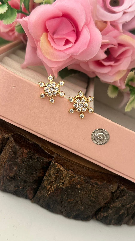 Traditional Panchaloham Crystal Studs – Snowflake Cluster Design