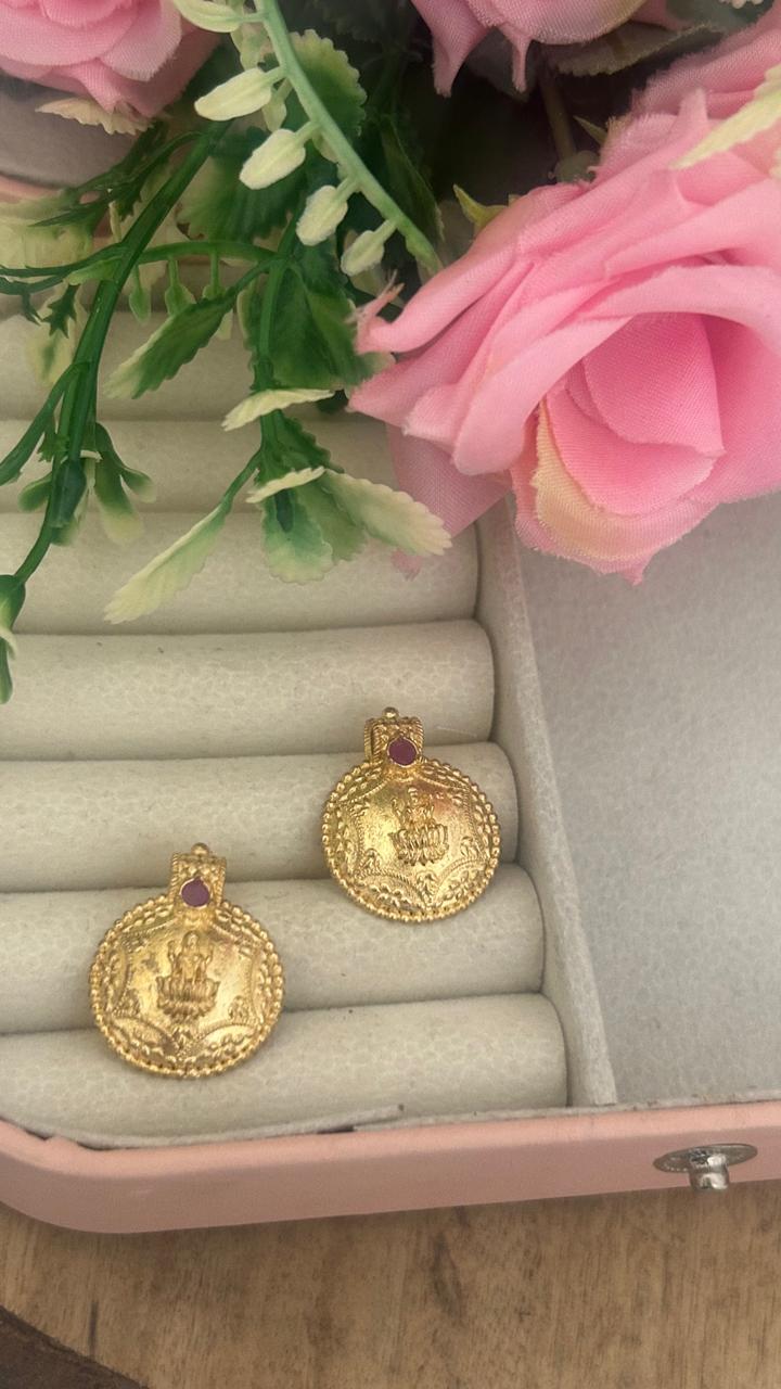“Panchaloham Unpolished Lakshmi Coin Sutralu | Traditional wear”