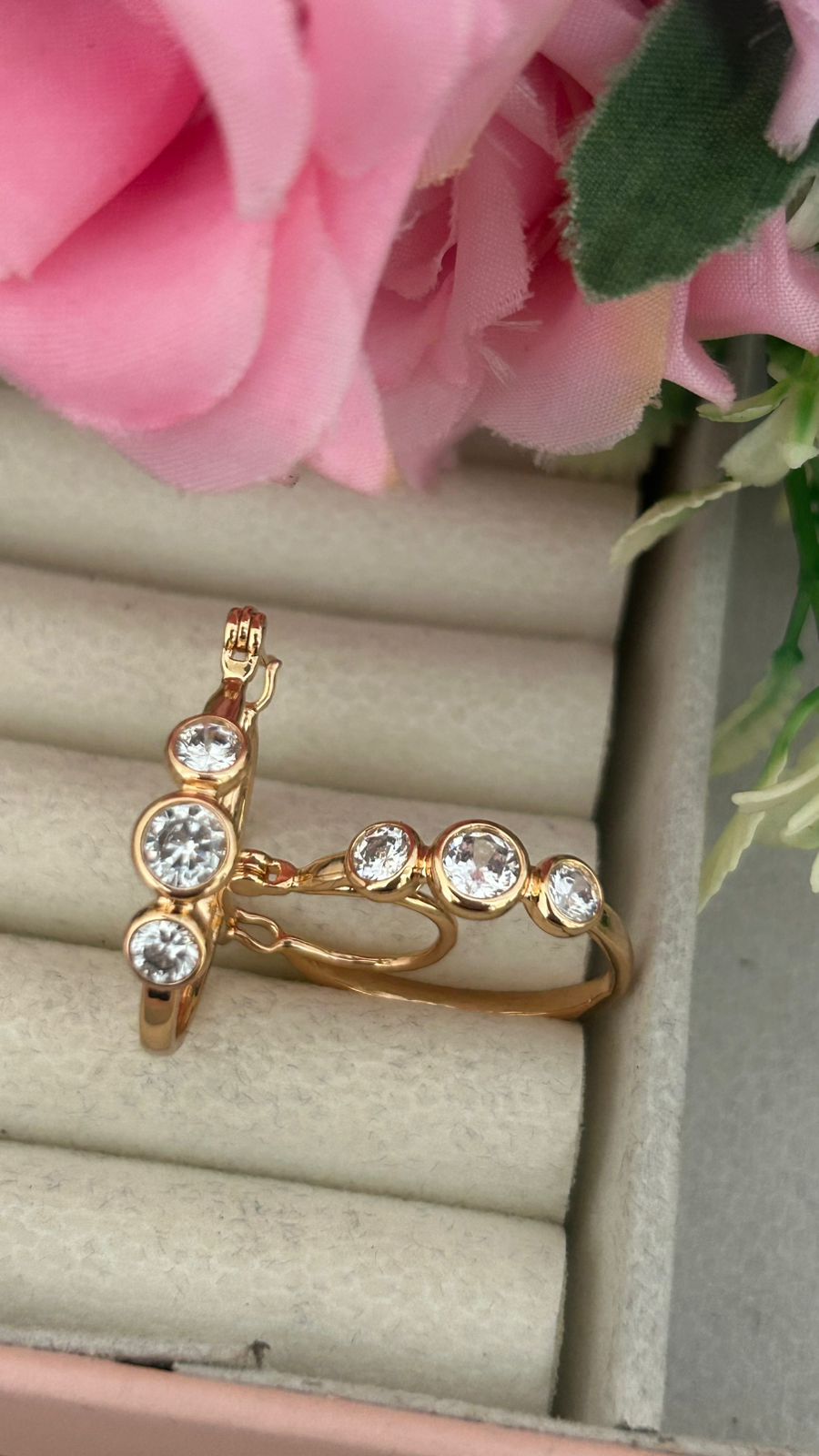 Elegant CZ Round Stone Bali Earrings – Gold Finish