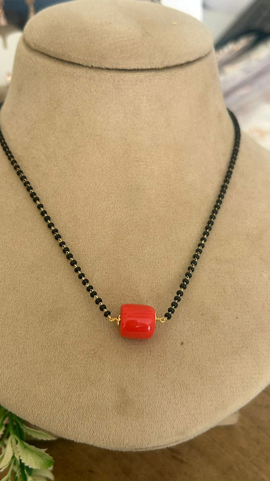Minimal Black Beads Chain with Red Coral Center Bead