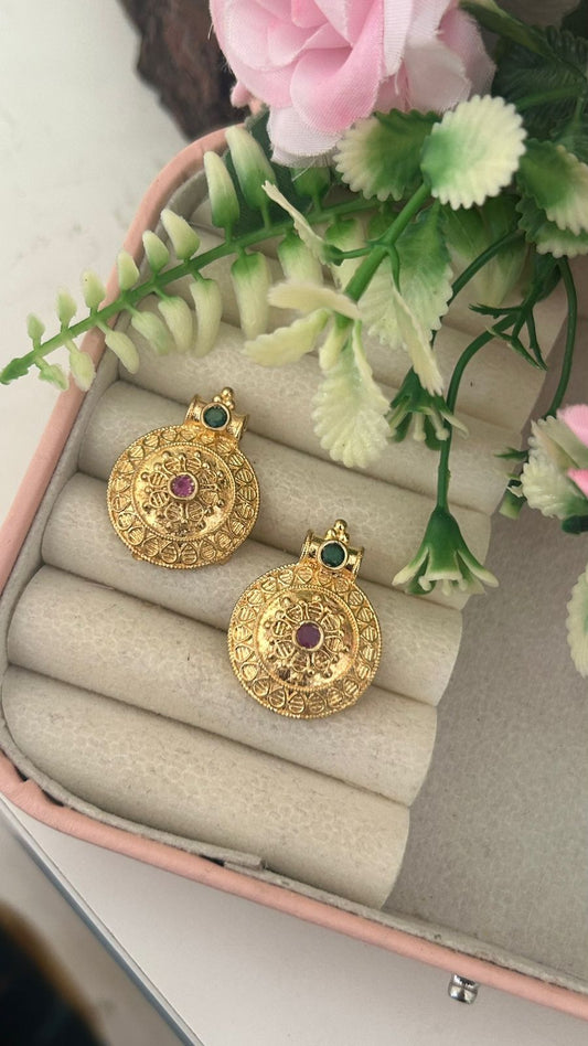 Handcrafted Panchaloham Unpolished Sutralu with Kemp Stone Look