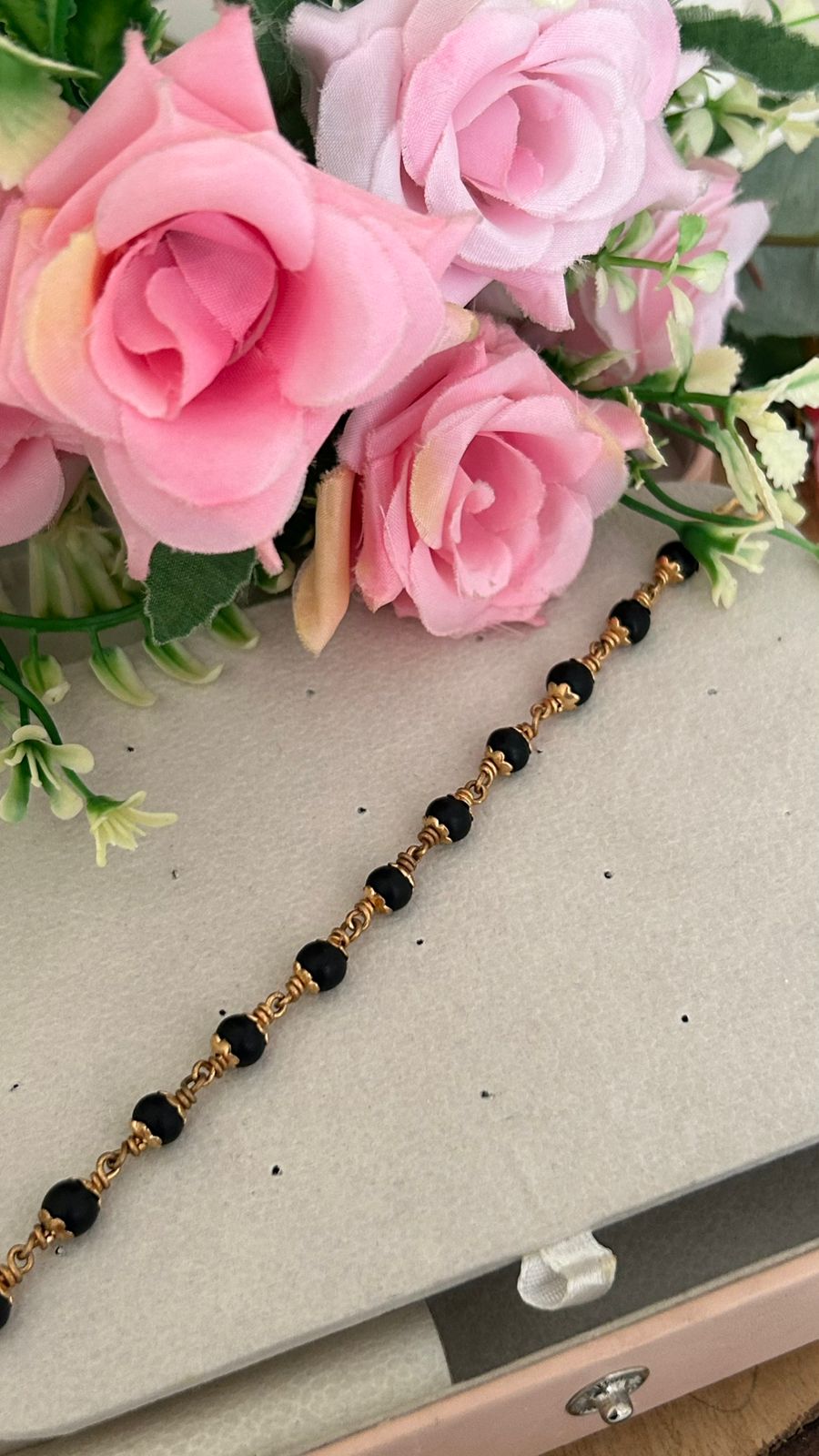 Natural Karungali Bead Bracelet – Traditional Protection Bracelet (Comfortable for Size 24–26)