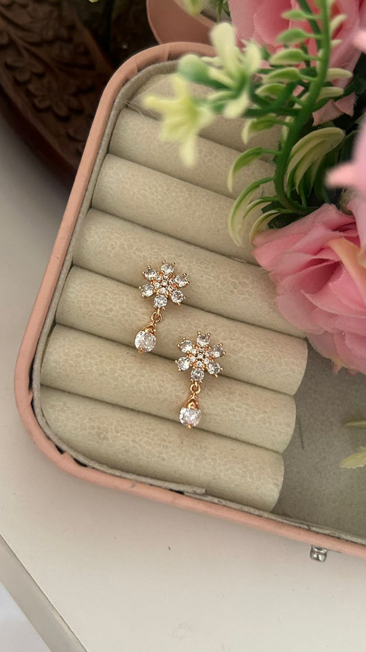 Luxury Flower Crystal Drop Earrings – Sparkling CZ Fashion Earrings