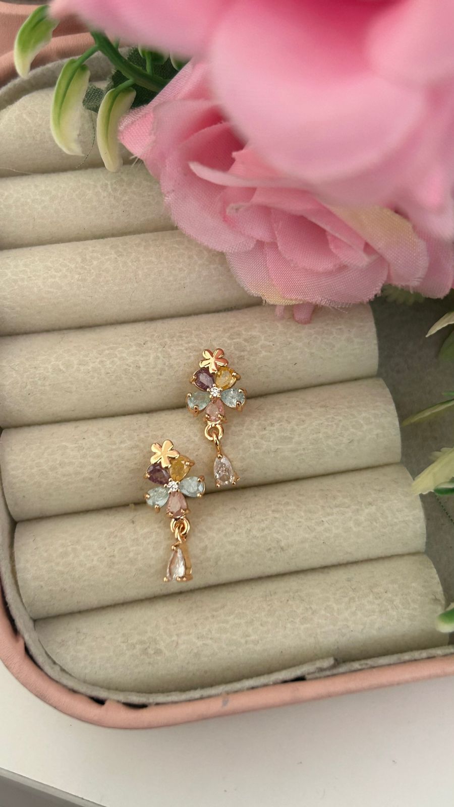 Trendy Flower CZ Drop Stud Earrings – Elegant Gold Fashion Earrings