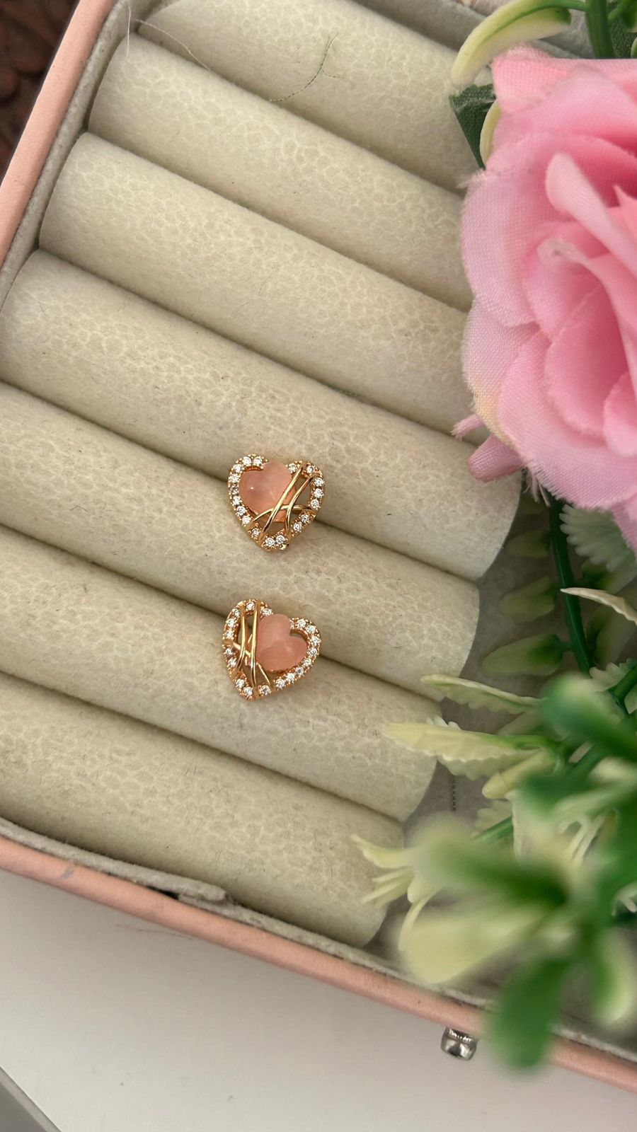Elegant Heart Shape CZ Rose Gold Stud Earrings – Romantic Jewellery for Women