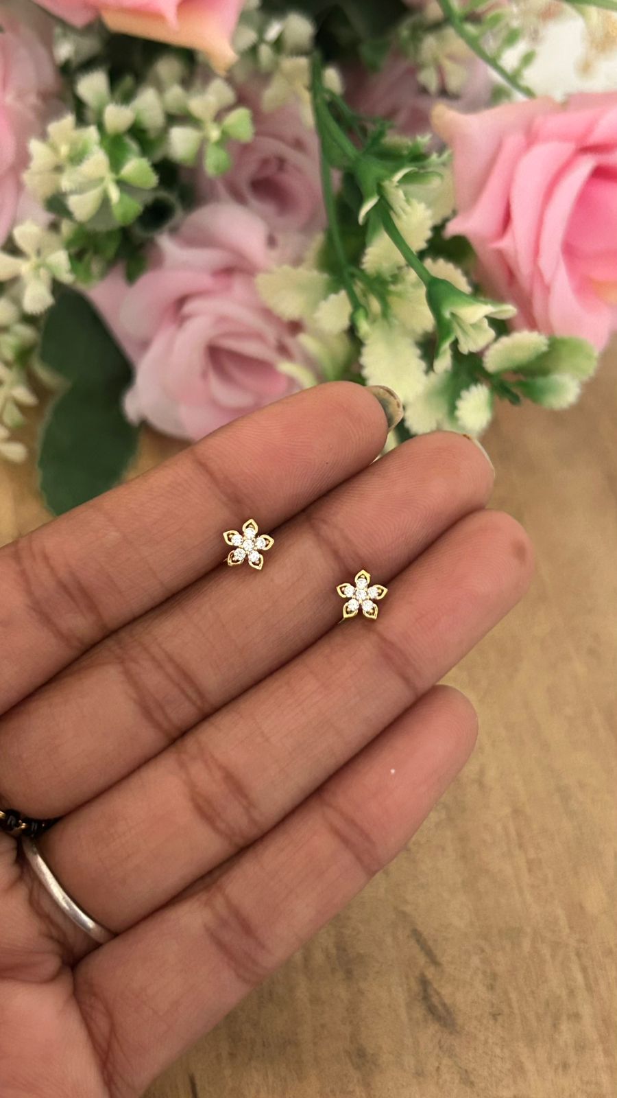 Small Flower Crystal Stud Earrings – Screw Back Nose Pin Style | Second Piercing Earrings