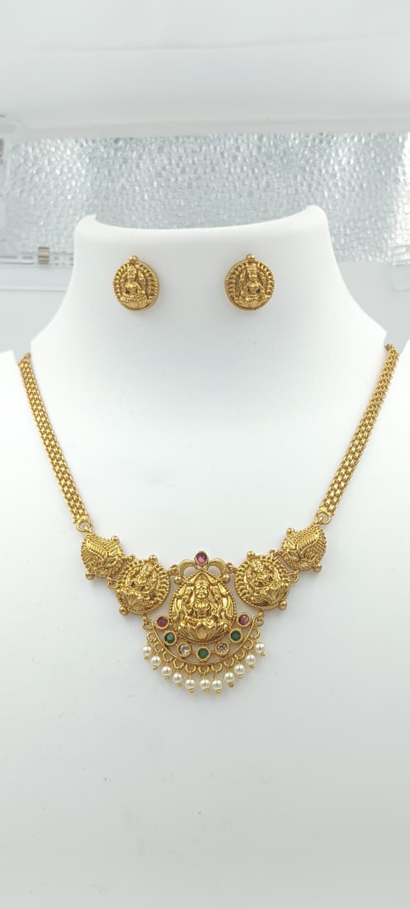 Classic South Indian Bridal Lakshmi Necklace Set with Pearls