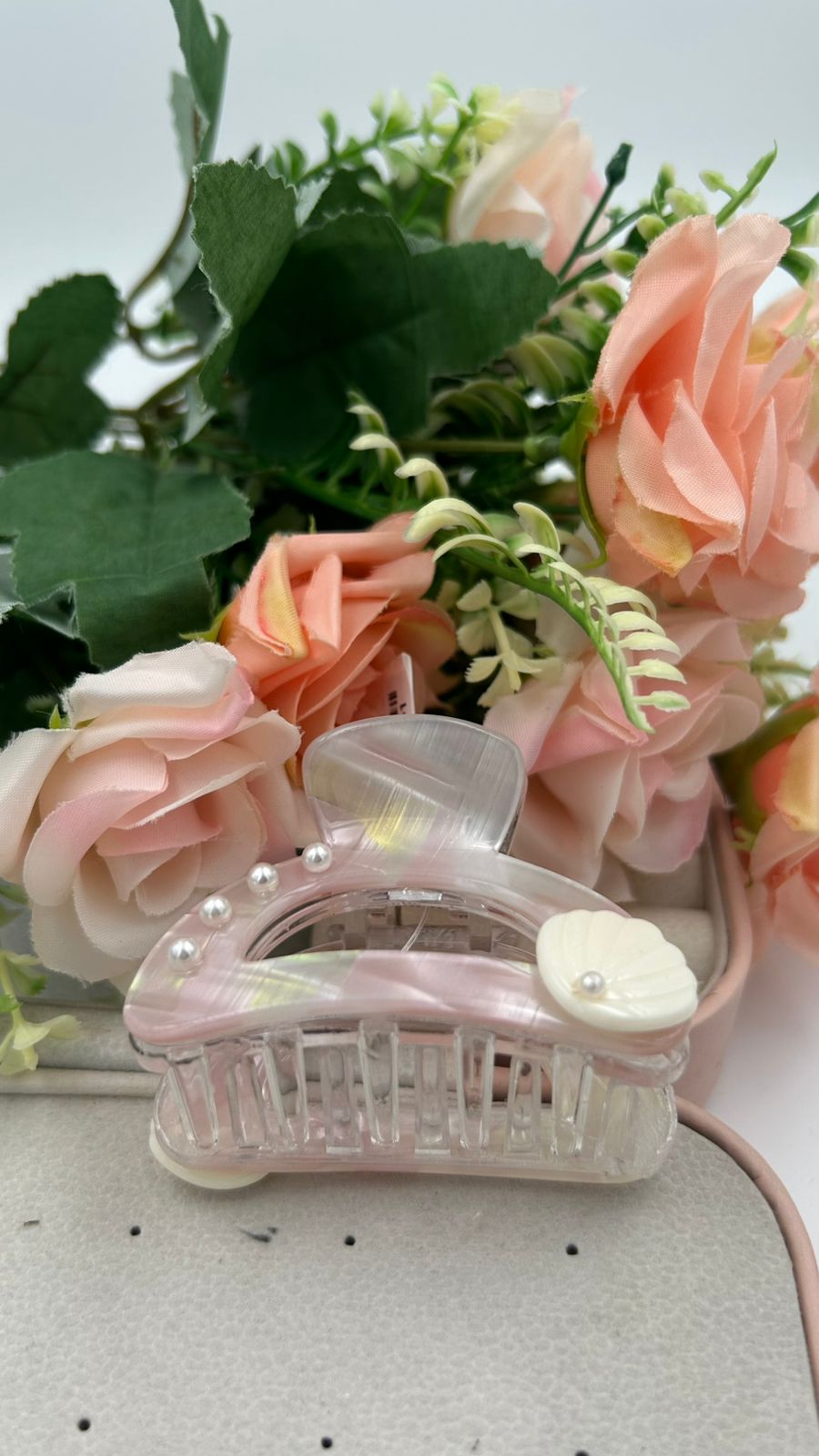 Shell Design Hair Claw Clips – Cute Transparent Hair Accessories