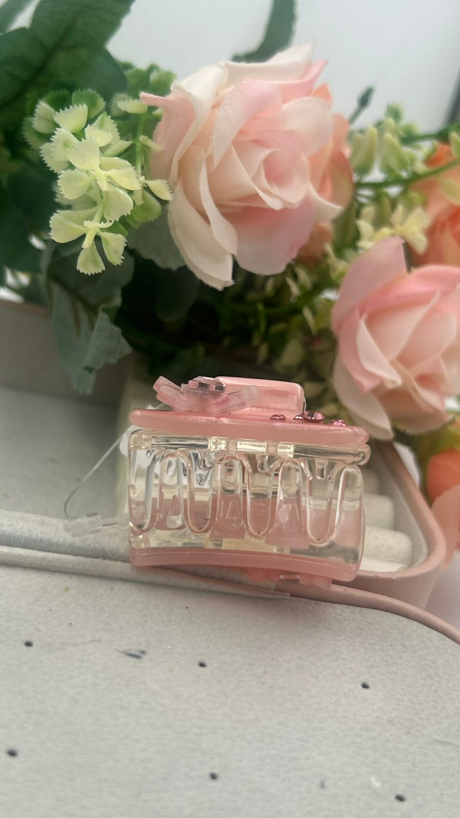 Small Acrylic Hair Claw Clips – Floral Crystal Hair Accessories