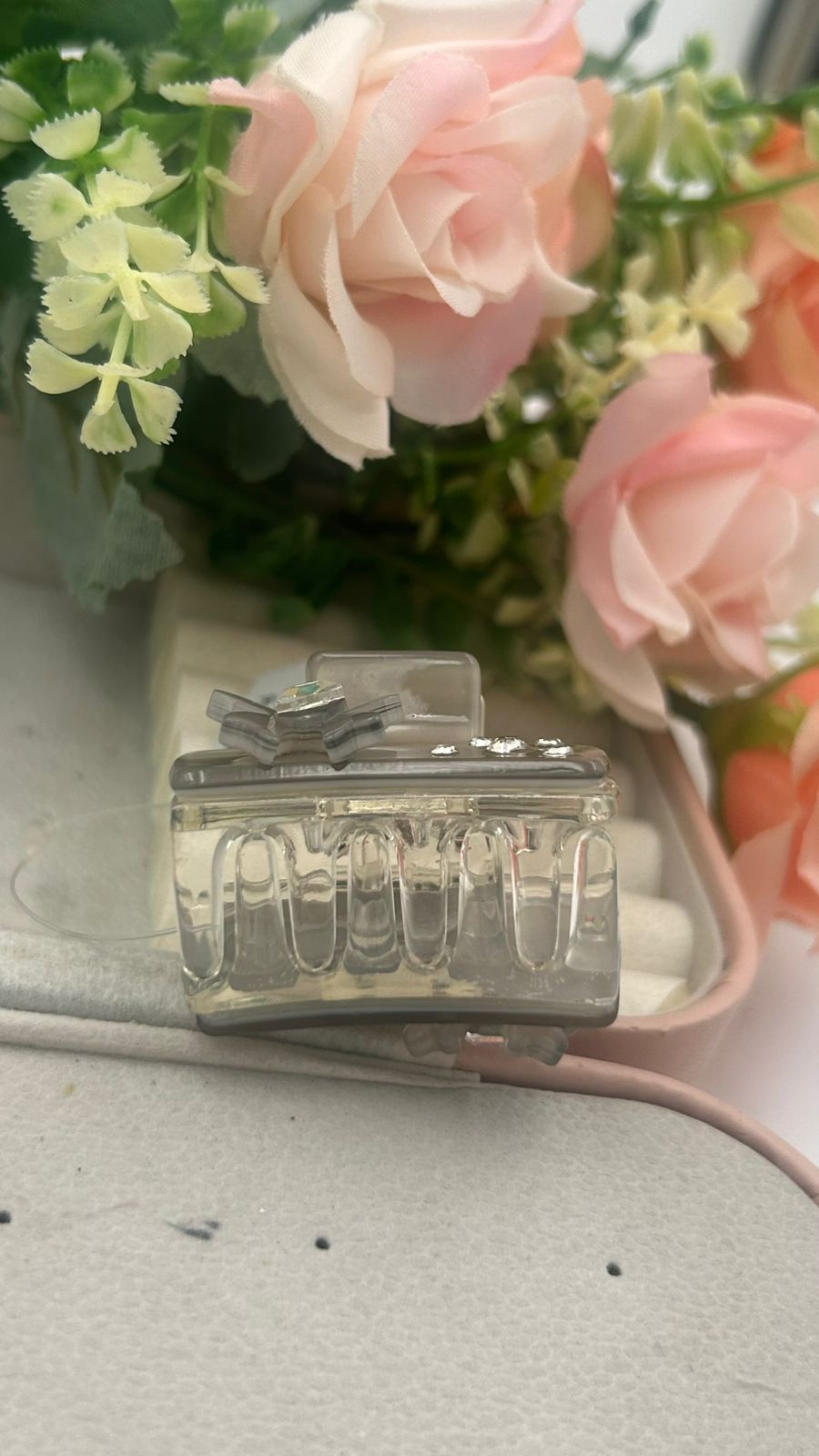 Small Acrylic Hair Claw Clips – Floral Crystal Hair Accessories