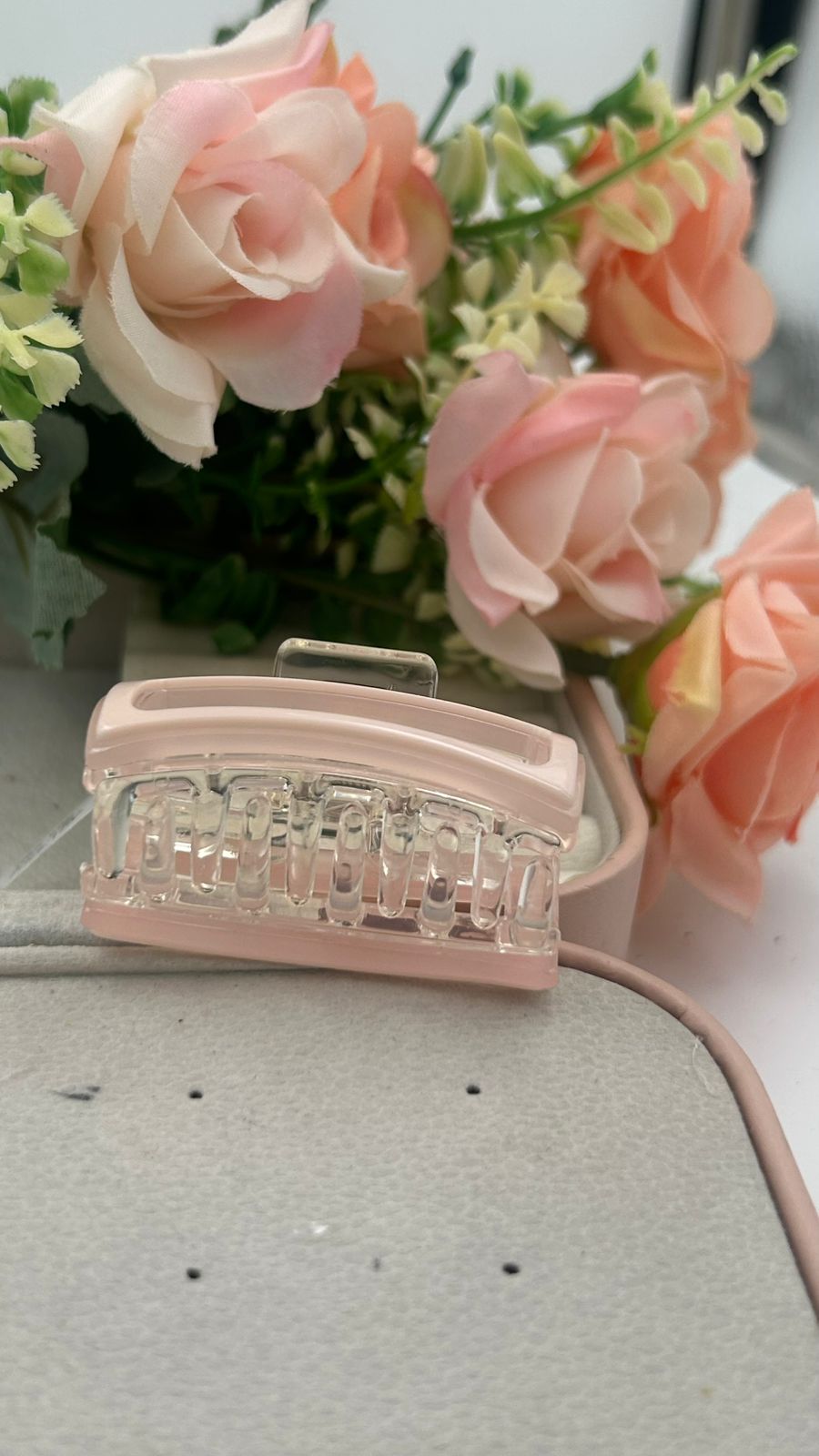 Rectangular Acrylic Hair Claw Clips – Minimalist Pastel Hair Accessories