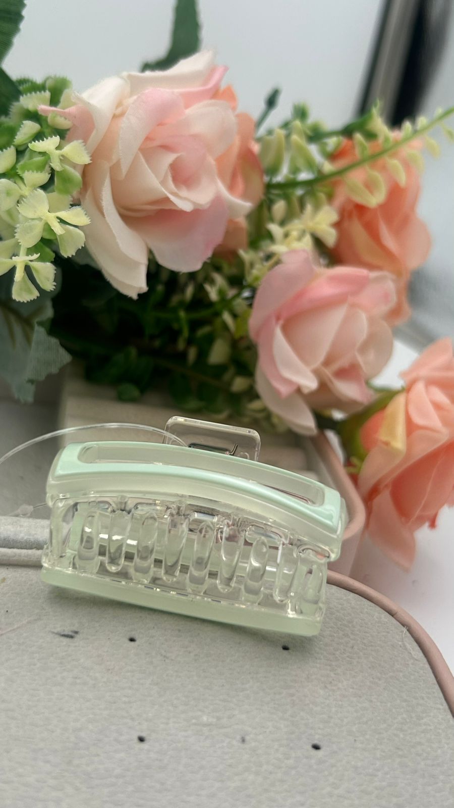 Rectangular Acrylic Hair Claw Clips – Minimalist Pastel Hair Accessories