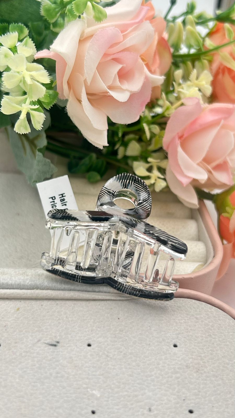 Marble Acrylic Mini Hair Claw Clips– Stylish Multicolor Hair Accessories