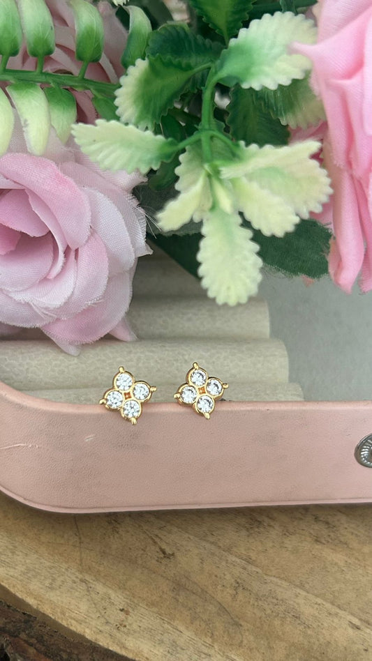 Polished Panchaloham Floral Stone Stud Earrings – Traditional Lightweight Daily Wear