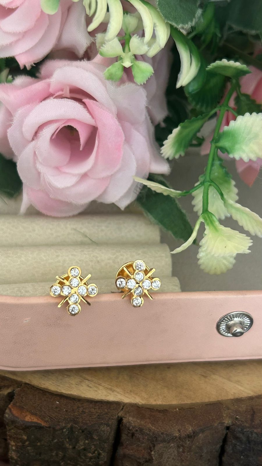 Polished Panchaloham Starburst Floral Stone Stud Earrings – Traditional Daily Wear